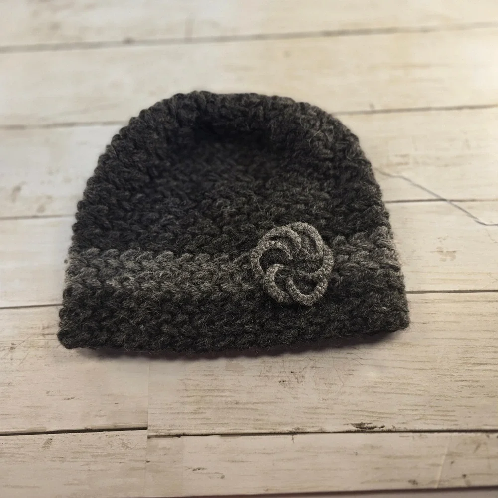 Fair Trade Republica‎ 100% Alpaca Beanie Hat Handmade Bolivia Gray Knit Swirl